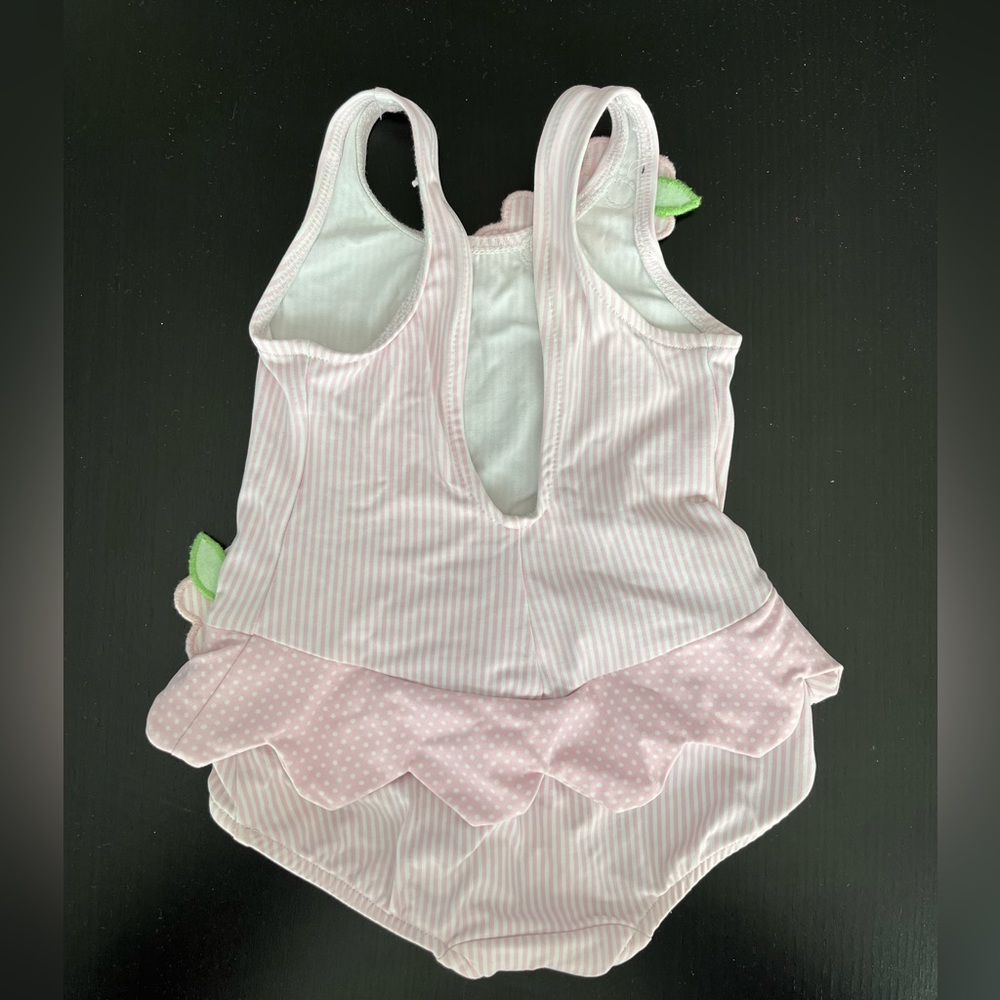 Florence Eismeman swimsuit with matching hat